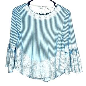 Zara bell sleeve eyelash lace women’s top size XS